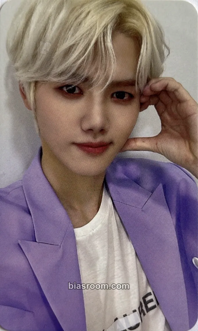 Minhee LIBERTY : IN OUR COSMOS Photocard - CRAVITY - CRAVITY K-pop photocard