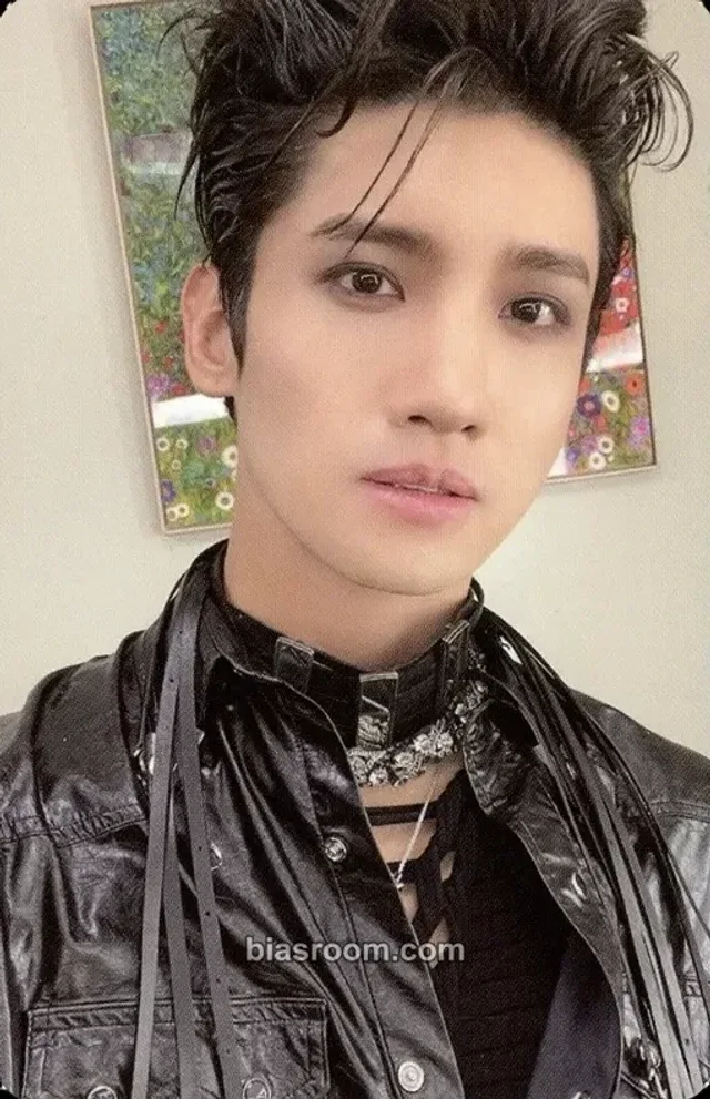 TVXQ - Max Changmin - Max Changmin - Devil Album album photocard black version