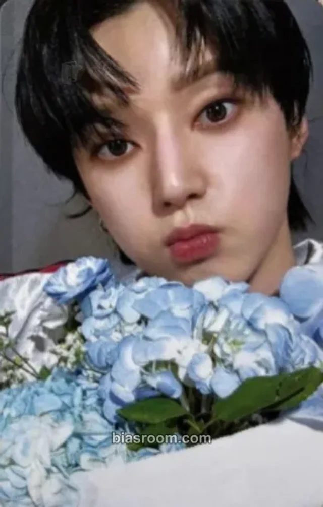 AIMERS - Eunjun - Somebody Album video call (fancall) event trading card