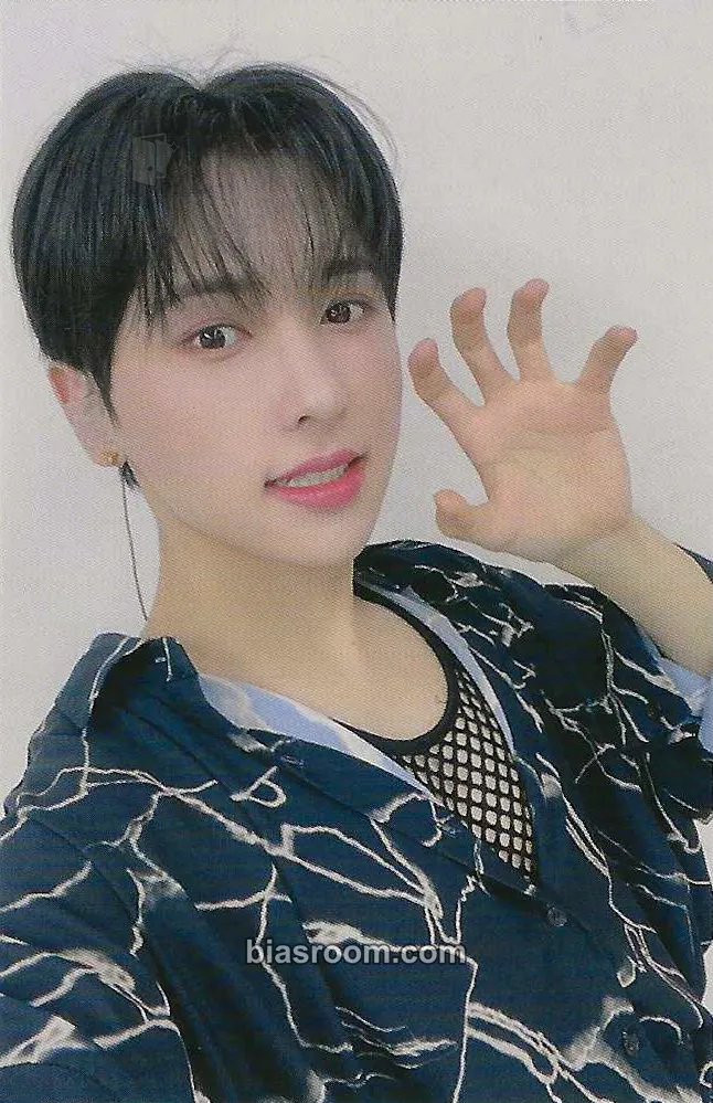 Rie Instinct Part. 1 Photocard - OnlyOneOf - OnlyOneOf K-pop photocard