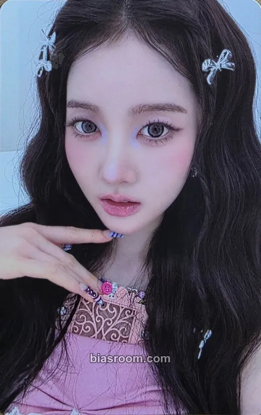 Sieun 2:LOVE Photocard - STAYC - STAYC K-pop photocard