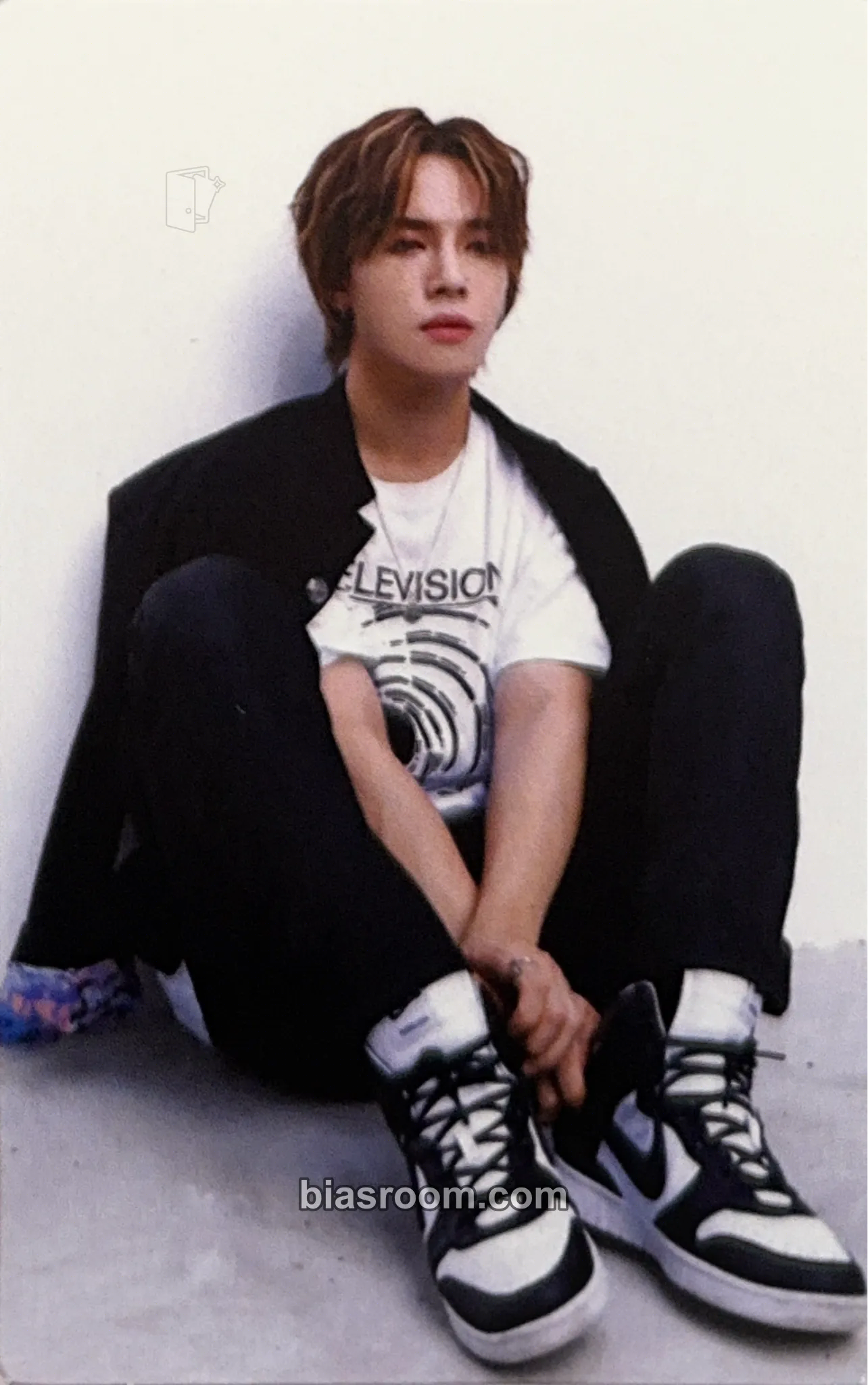 Jooan ESSEGE Photocard - TAN - TAN K-pop photocard