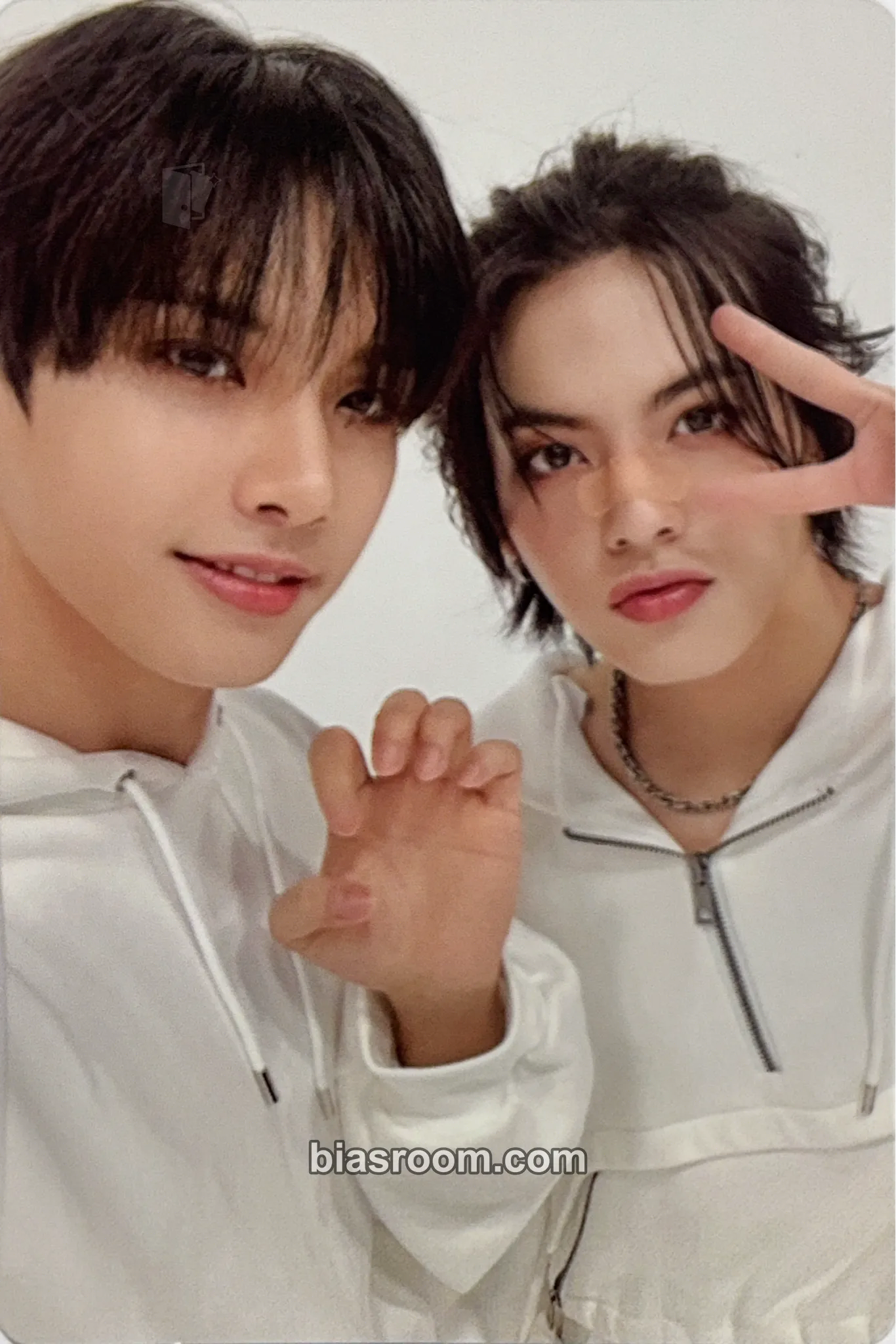 3TAN (WORLD Ver.) Photocard - TAN - TAN K-pop photocard