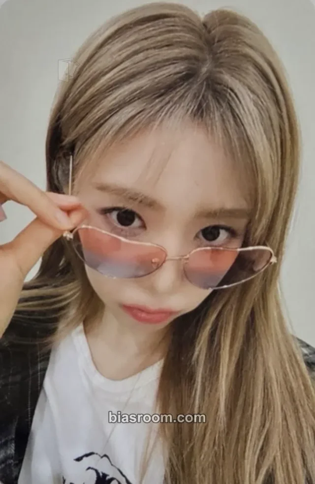 Latency - Haeun - LATE O’ CLOCK Album starlike music fansign round 2