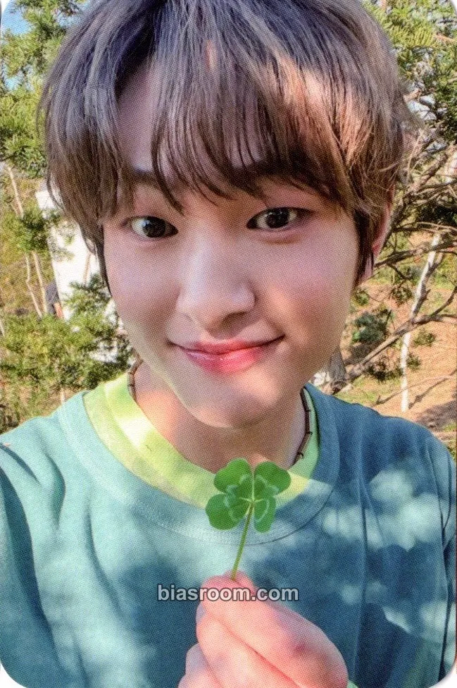 Onew Onew 4th EP CONNECTION Pop-up Cafe Photocard - SHINee - SHINee K-pop photocard