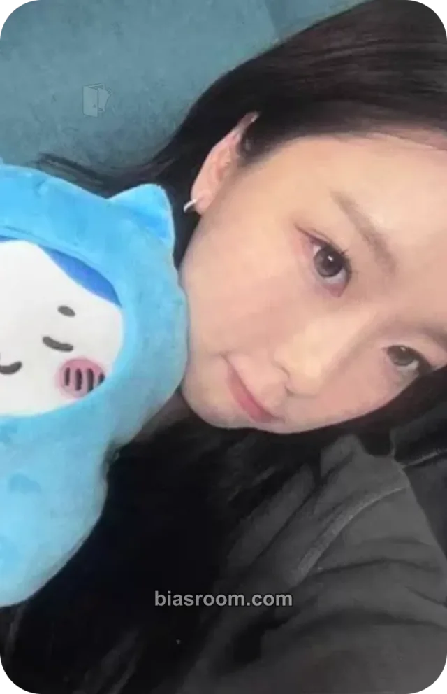 ICHILLIN’ - Jackie - Wild Cherry Album video call (fancall)