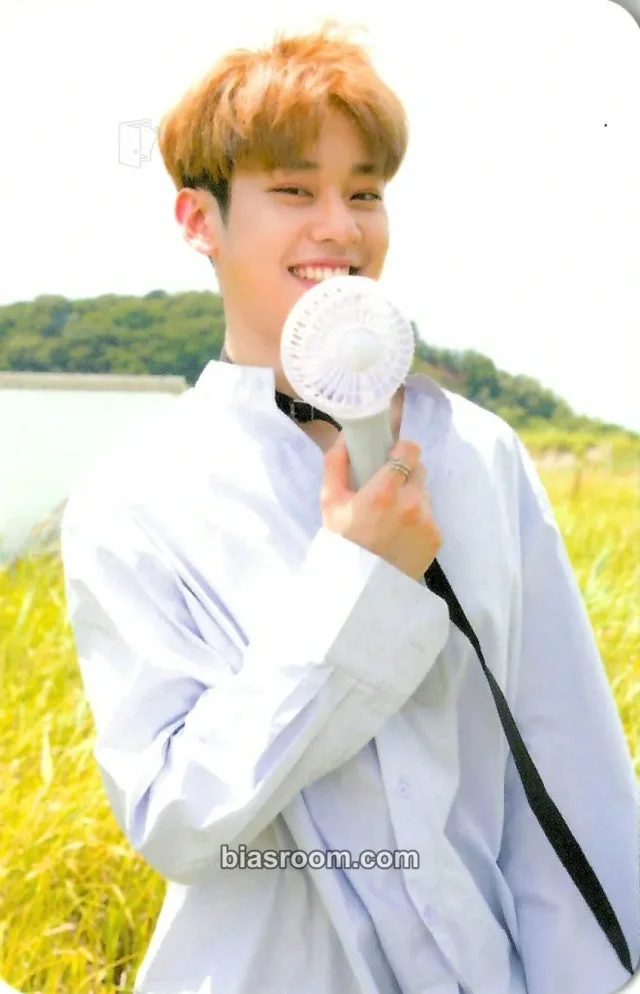 Donghyun AB6IX UNMIX (MXM) K-pop photocard