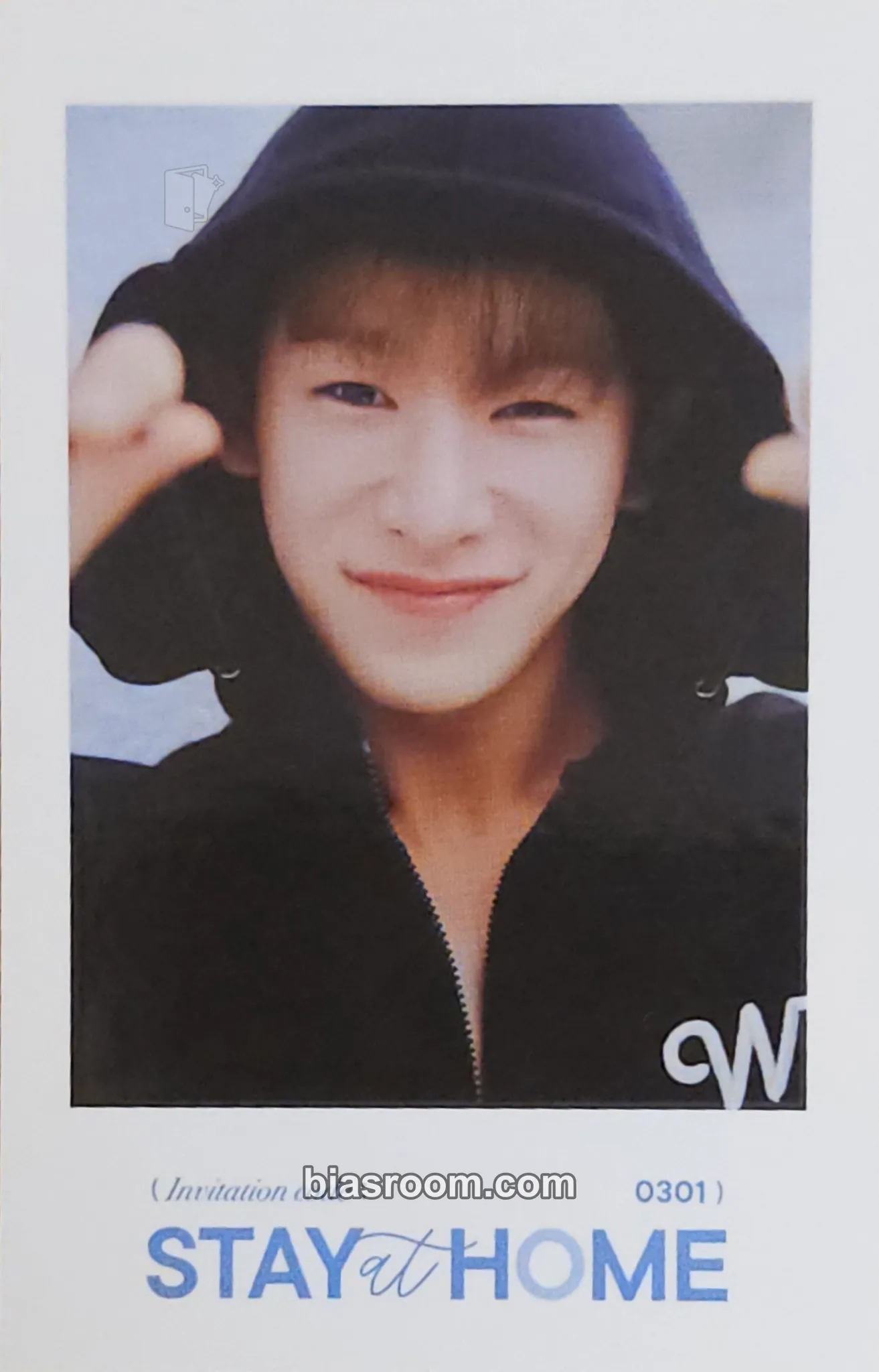 Wonho 2021 Season's Greetings - Stay at Home Photocard - Wonho K-pop photocard