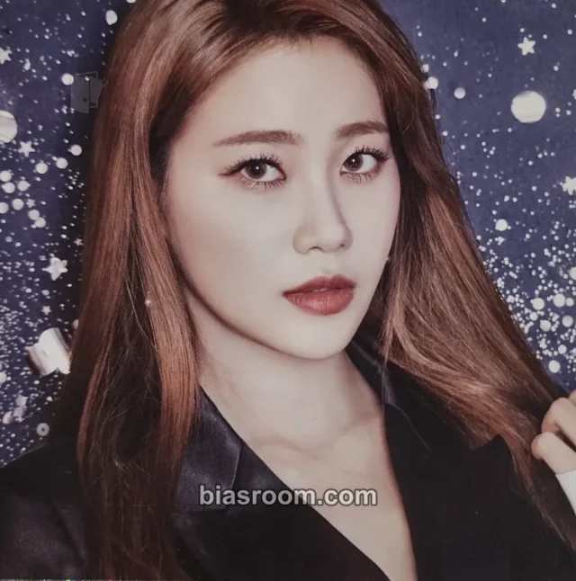 AOA - Yuna - Angel's Knock Album postcard pob (pre-order benefit)