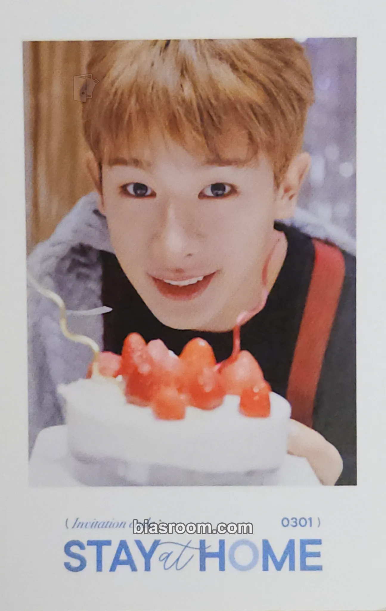 Wonho 2021 Season's Greetings - Stay at Home Photocard - Wonho K-pop photocard