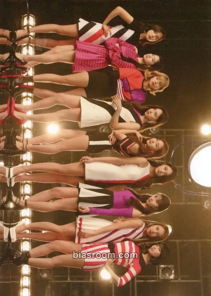 Wake Me Up Photocard - TWICE - TWICE K-pop photocard