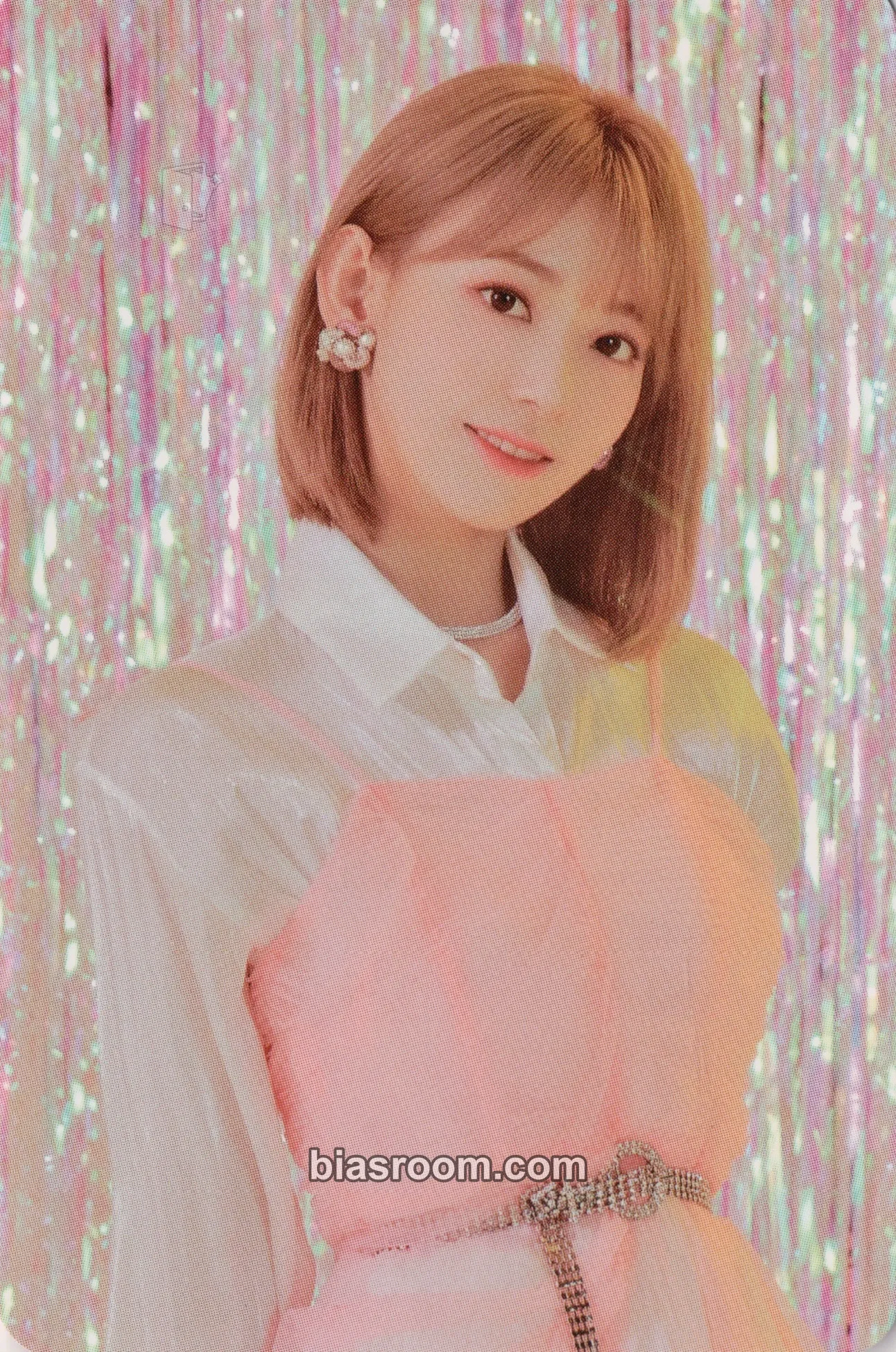 Sakura EYES ON ME Photocard - IZ*ONE - IZ*ONE K-pop photocard
