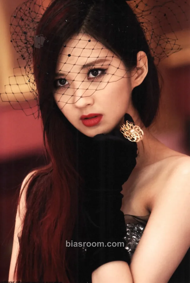 Girls' Generation - Seohyun - Mr.Mr. Album A version large photocard pop-up store EverySing