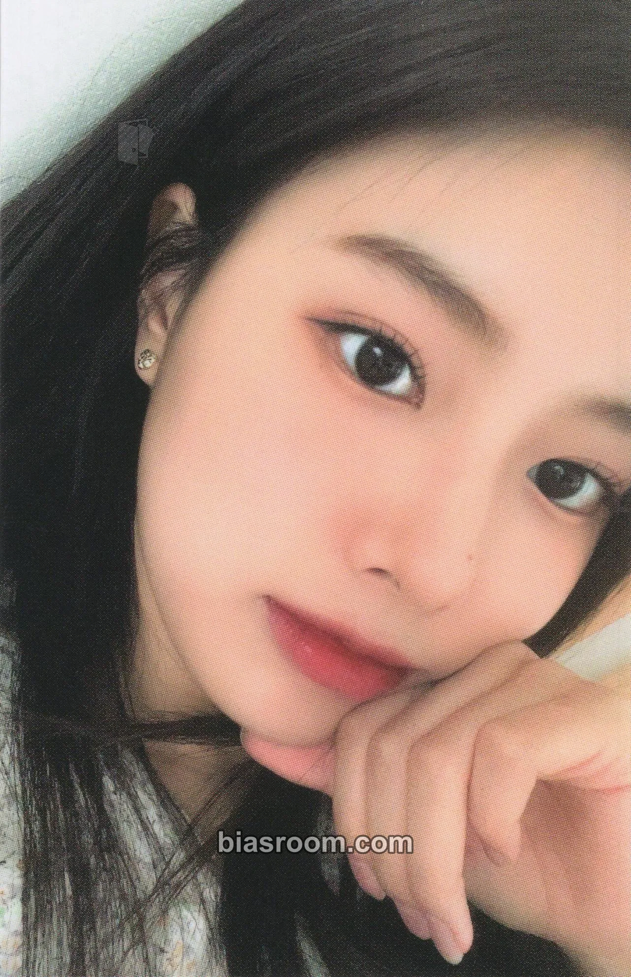 Hyewon We Became a Family Photocard - Kang Hyewon - Kang Hyewon K-pop photocard