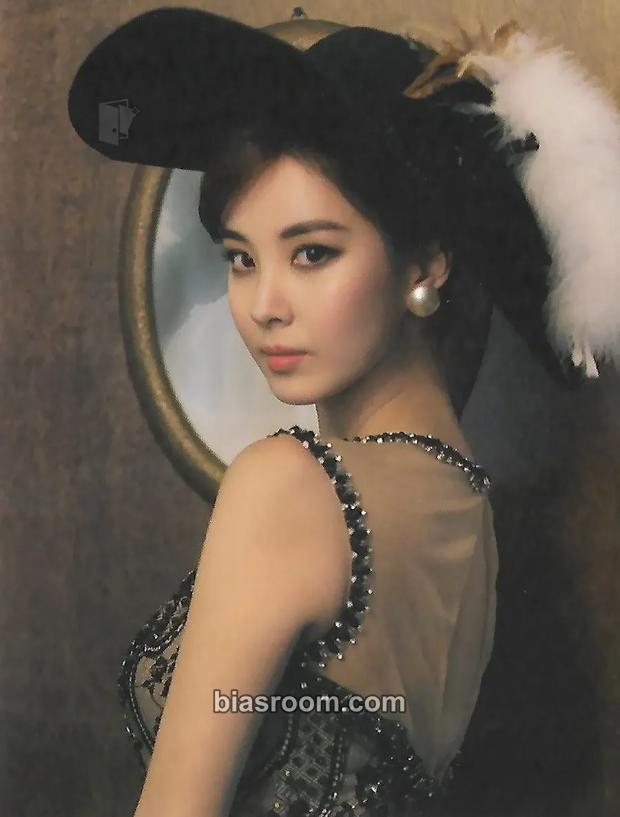 Seohyun THE AGIT - Love, Still (Seohyun) Photocard - Girls' Generation - Girls' Generation K-pop photocard