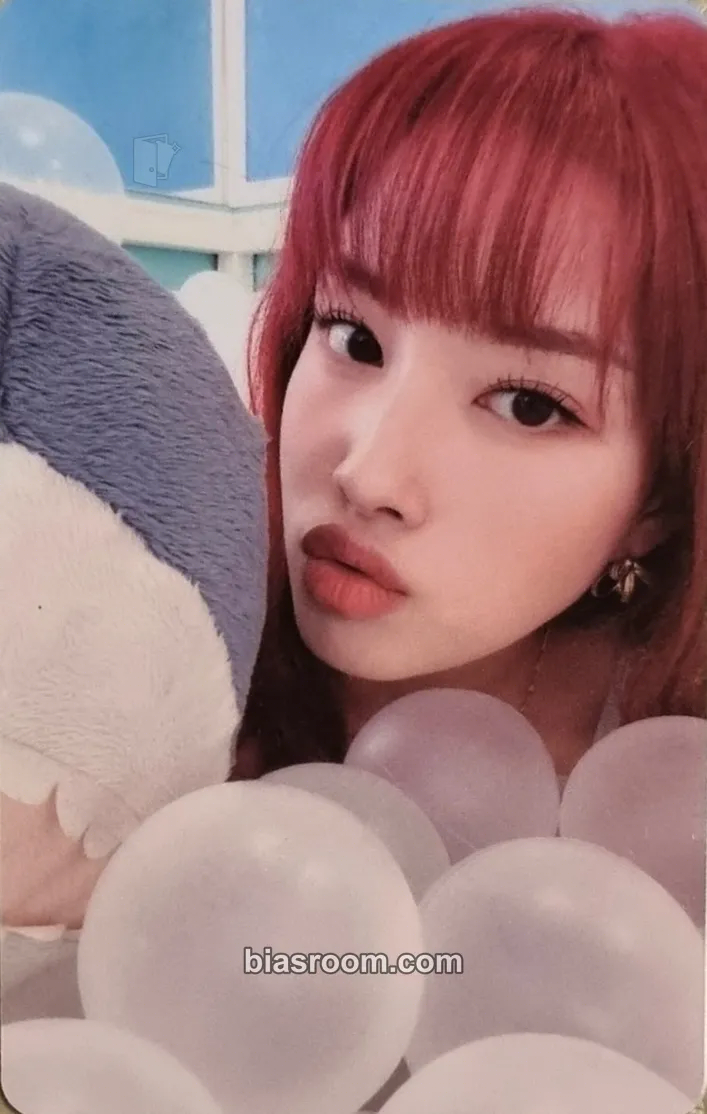 Yoon WE NEED LOVE Photocard - STAYC - STAYC K-pop photocard