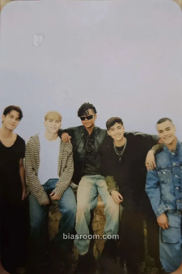 Santos Bravos - DUAL Album album photocard deluxe version non-standard size