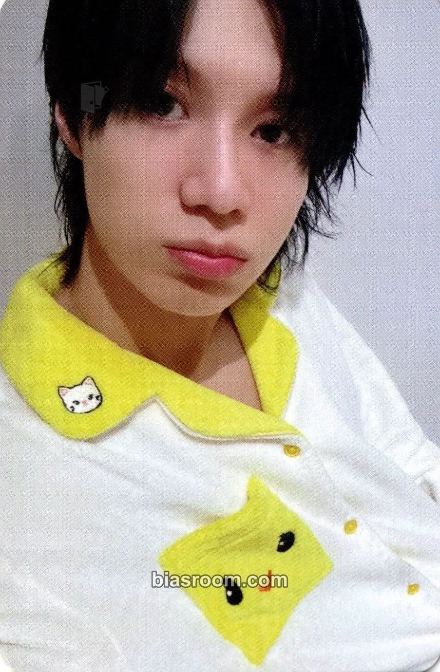 Taemin SPAO X SHINee Winter Collection Photocard - SHINee - SHINee K-pop photocard