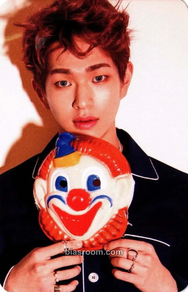 SHINee - Onew - Odd - The 4th Album Album merch photocard sticker set