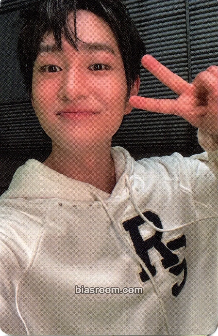 Onew Onew 3rd EP FLOW Pop-up Store Photocard - SHINee - SHINee K-pop photocard