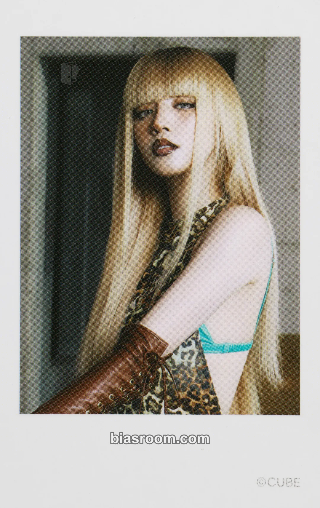 Yuqi We are Photocard - i-dle - i-dle K-pop photocard