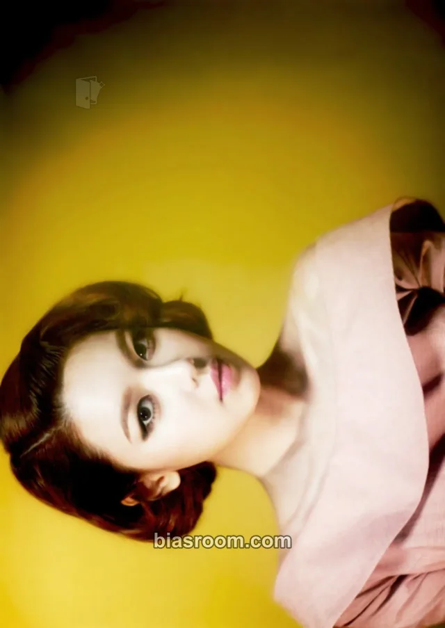 Girls' Generation - Sooyoung - Lion Heart Album postcard set