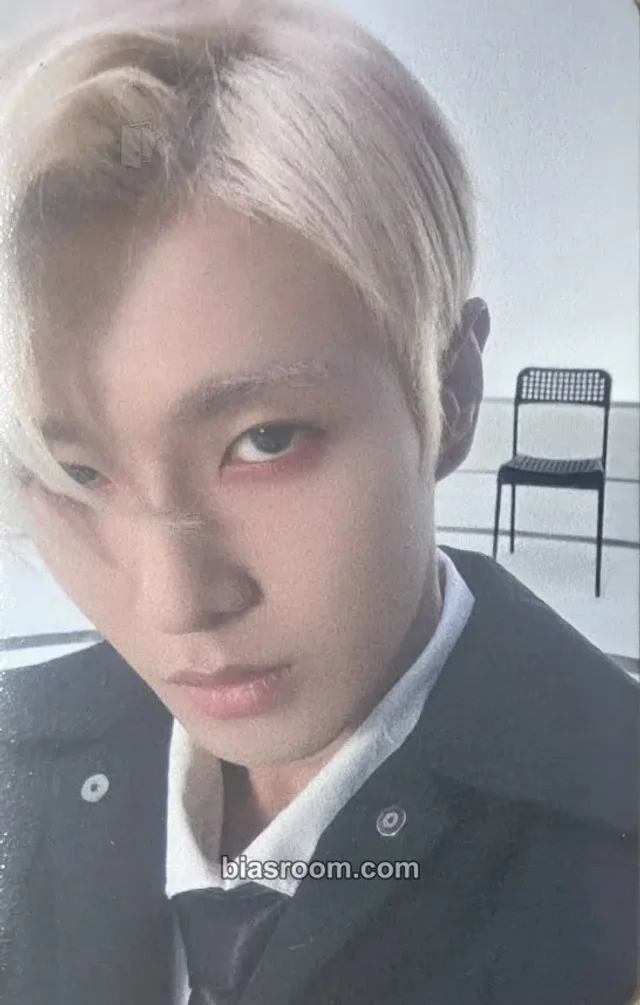 UNIQ - Wenhan - Li Wenhan 2nd EP <Falling Off> Album album photocard chinese album
