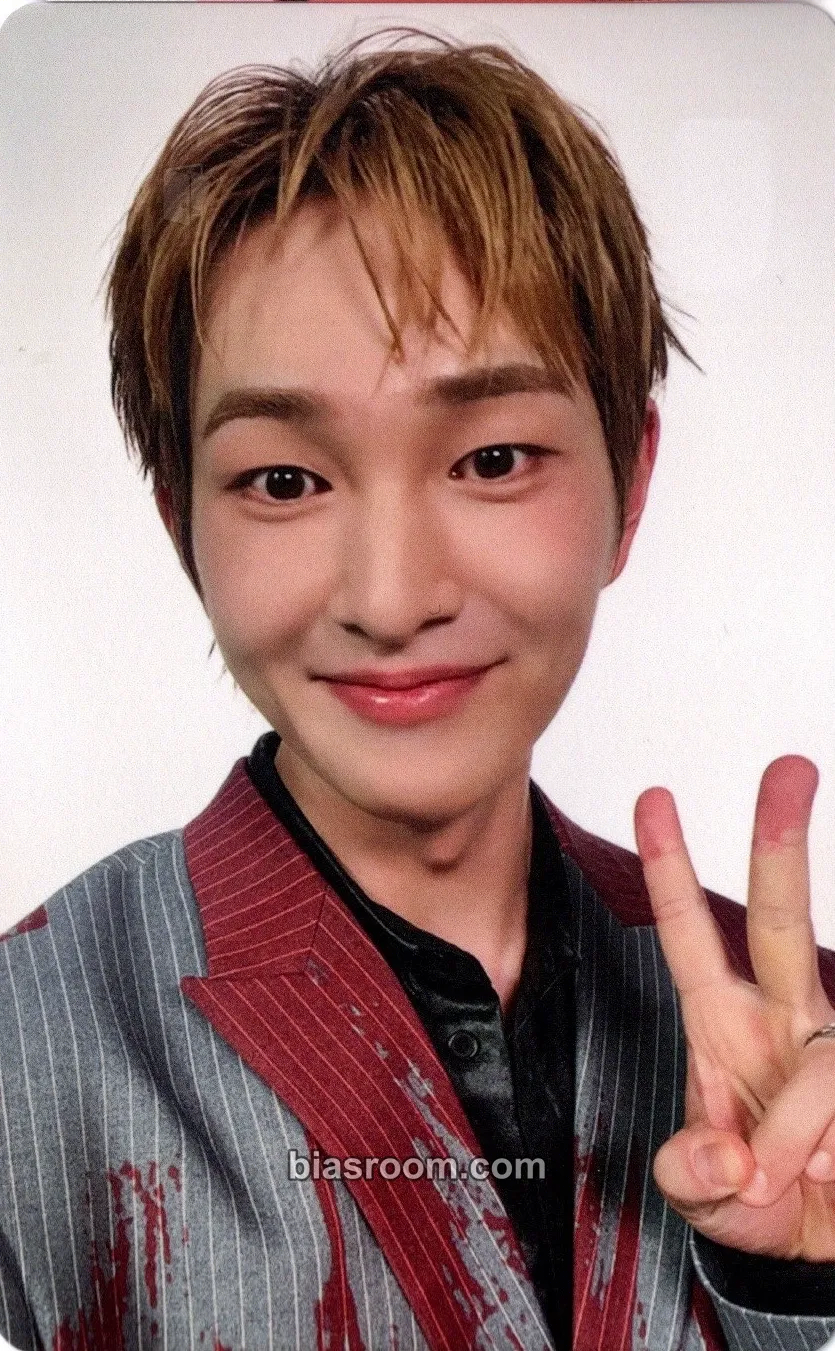 Onew Onew the Live: Percent (%) Photocard - SHINee - SHINee K-pop photocard