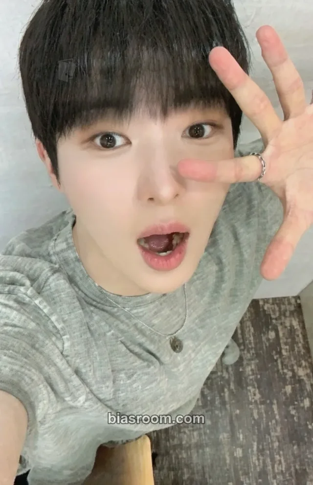 BE BOYS - Yunseo - Be:1 Album pob (pre-order benefit)