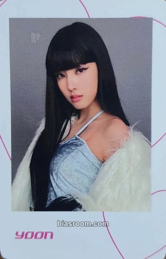 Yoon YOUNG-LUV.COM Photocard - STAYC - STAYC K-pop photocard