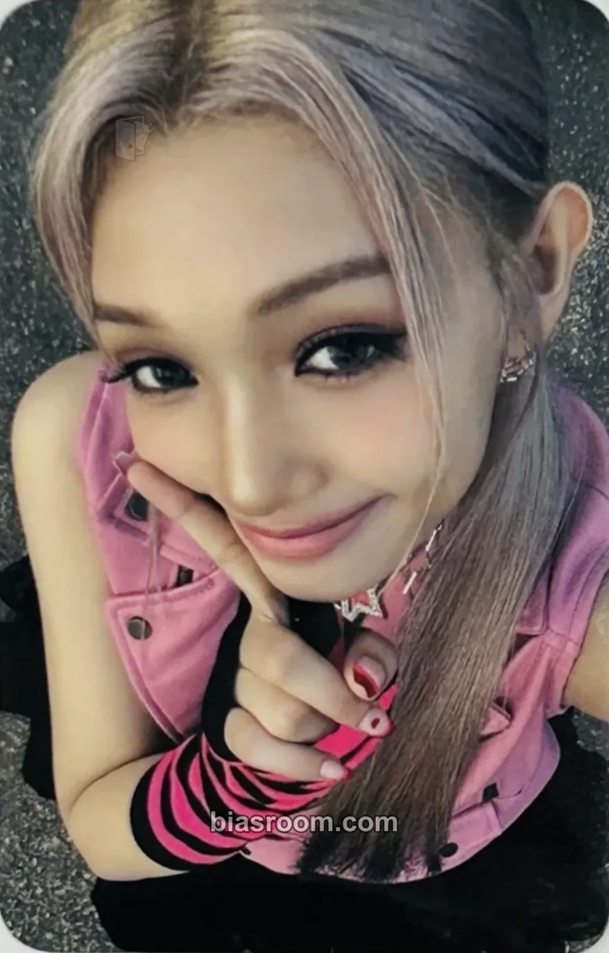 Gehlee CURIOUS Photocard - UNIS - UNIS K-pop photocard