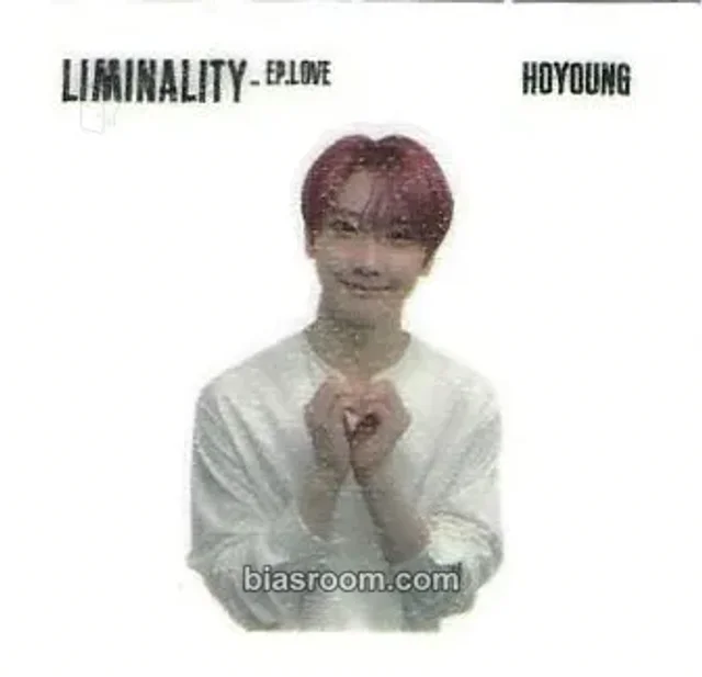 VERIVERY - Hoyoung - Liminality - EP.Love Album sticker shy version