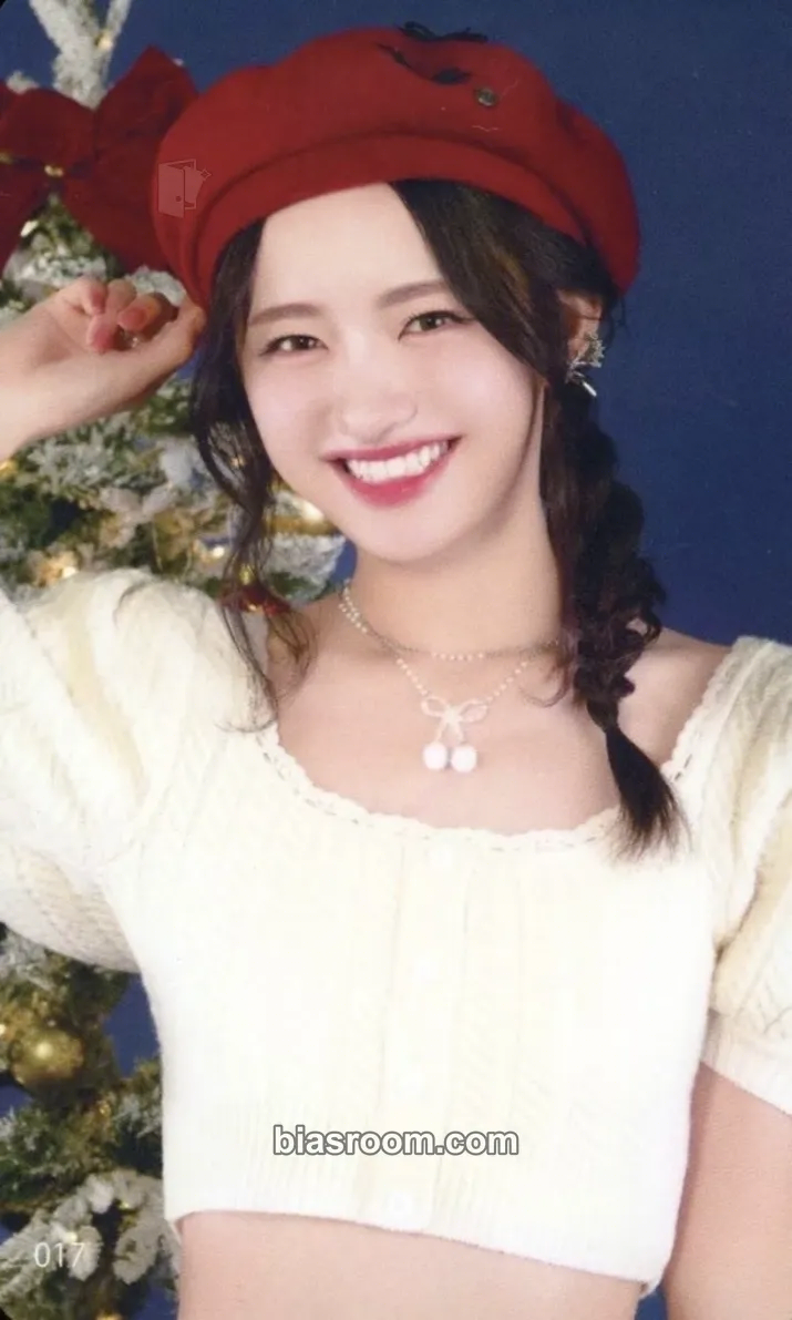 Kokoro 2024 ME:ICONIC Sweet Holiday Photocard - ME:I - ME:I K-pop photocard