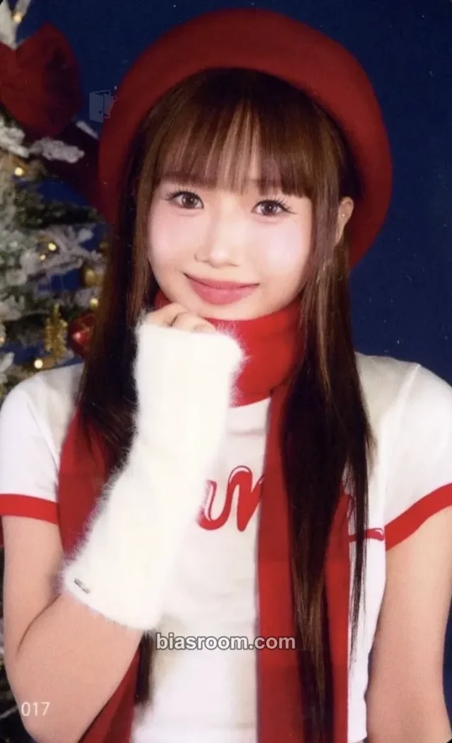 ME:I - Keiko - 2024 ME:ICONIC Sweet Holiday Event trading card