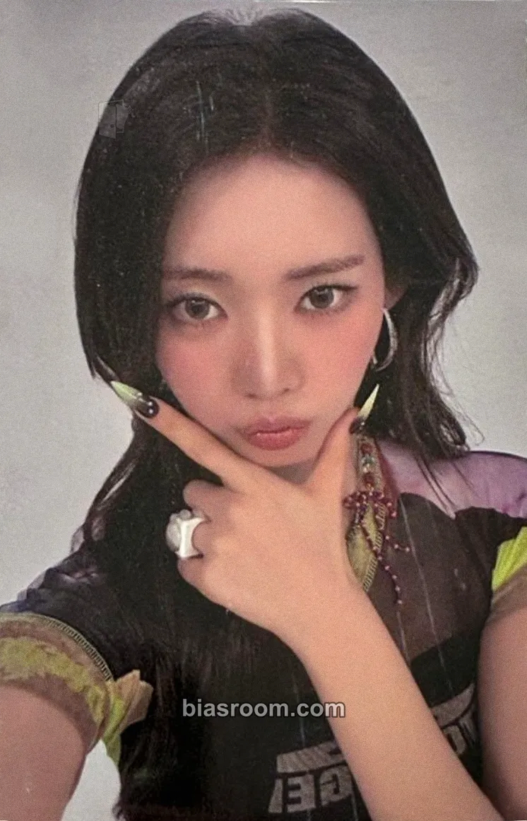 Rora CHOOM World Tour Photocard - BABYMONSTER - BABYMONSTER K-pop photocard