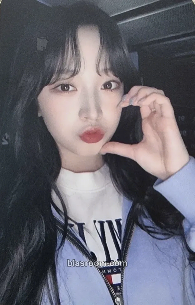 Haruna The Billage of Perception: Chapter Three Photocard - Billlie - Billlie K-pop photocard