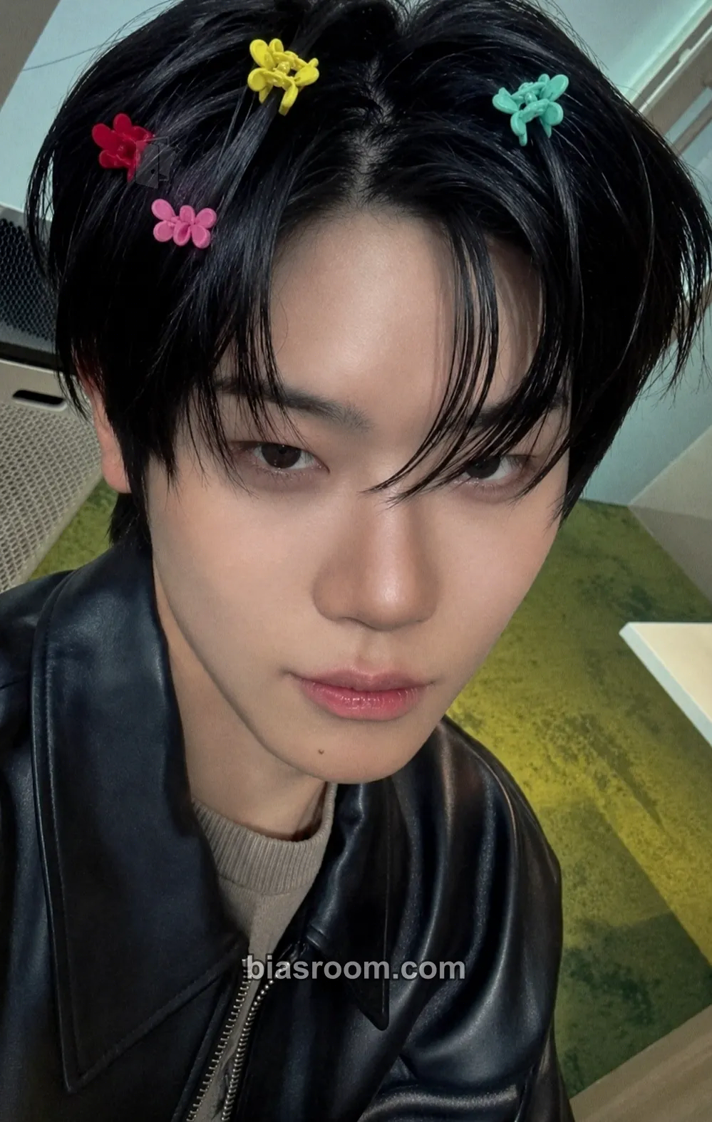 Jang Yeojun ETERNALT Photocard - CLOSE YOUR EYES - CLOSE YOUR EYES K-pop photocard