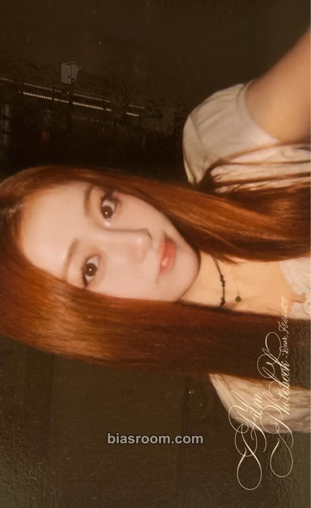 LE SSERAFIM - Huh Yunjin - Dear, FEARNOT Film Photobook Other accordion postcard photobook inclusion