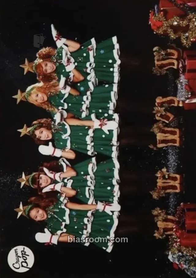 Crayon Pop - Lonely Christmas Album postcard set album inclusion horizontal