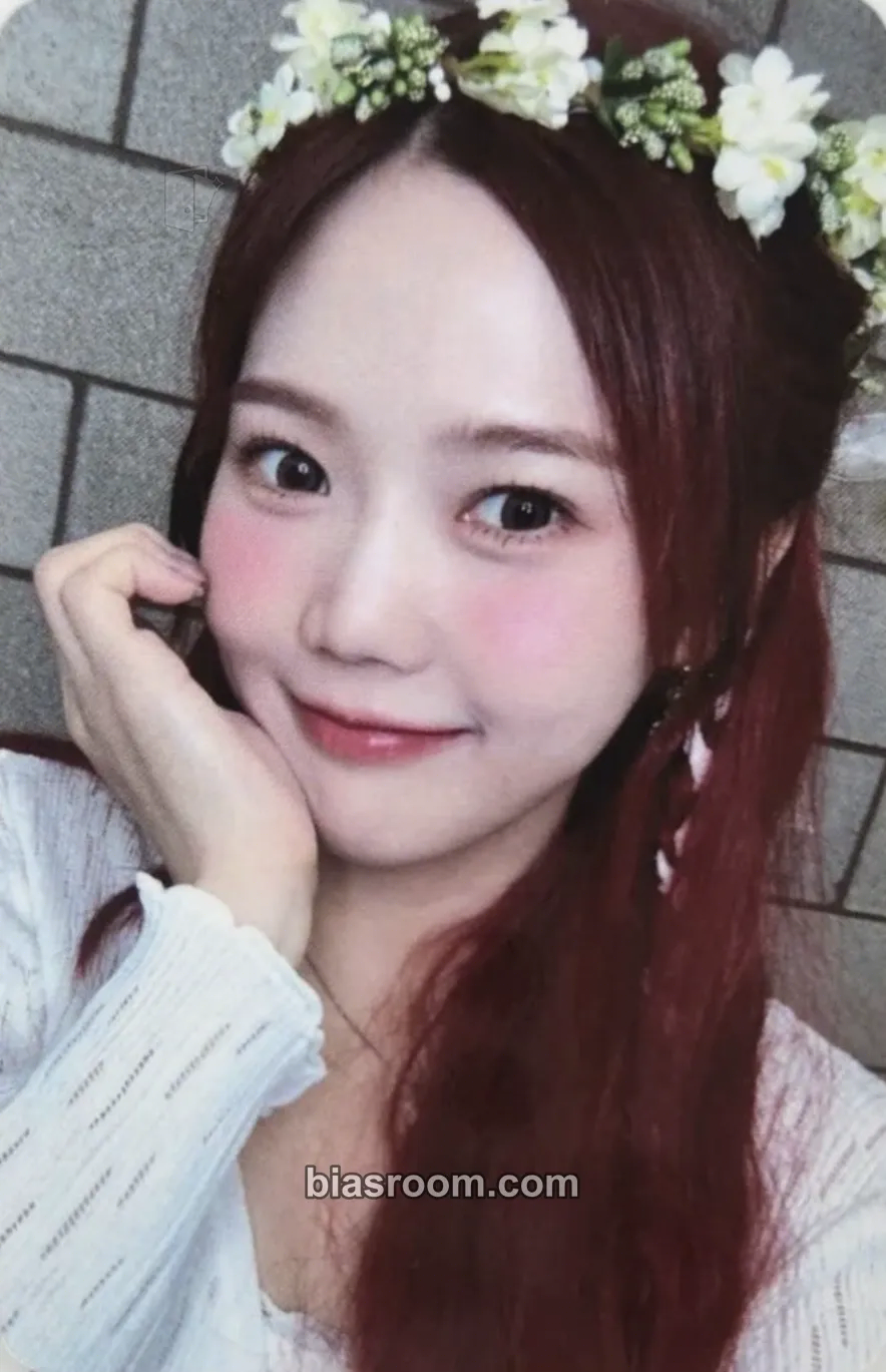 Hyojung Dreamy Resonance Photocard - OH MY GIRL - OH MY GIRL K-pop photocard
