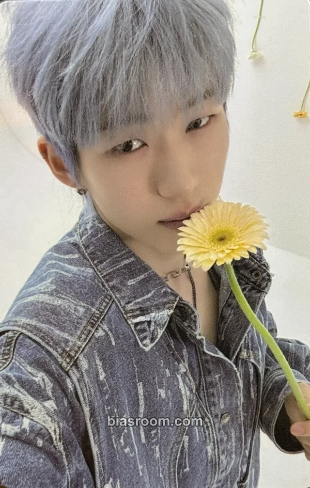 Younite - DEY - Another Album album photocard bloom version
