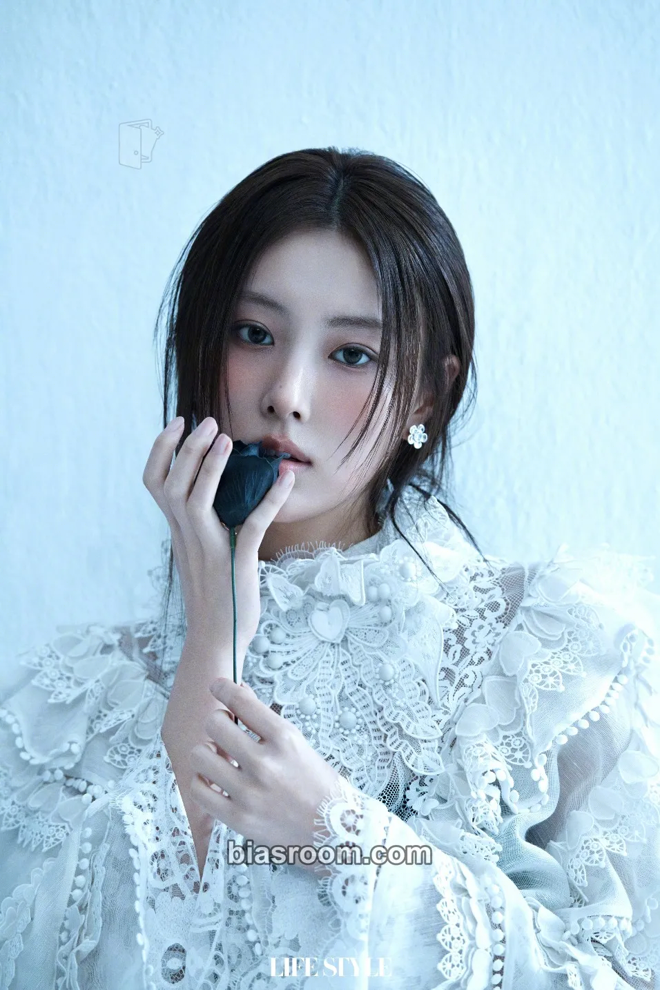 Hyewon Lifestyle China Magazine Photocard - Kang Hyewon - Kang Hyewon K-pop photocard