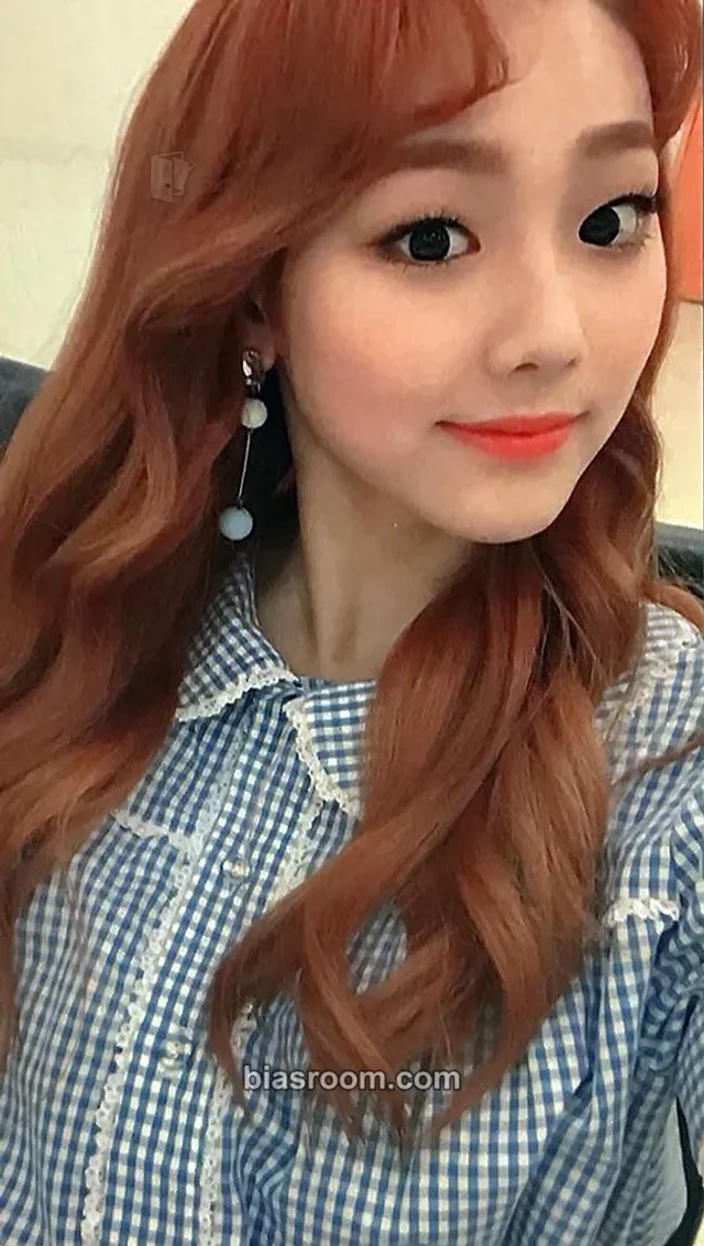 gugudan - Mina - Gugudan 1st Showcase & Fanmeeting "Dear Friend" in Japan Event non-standard size