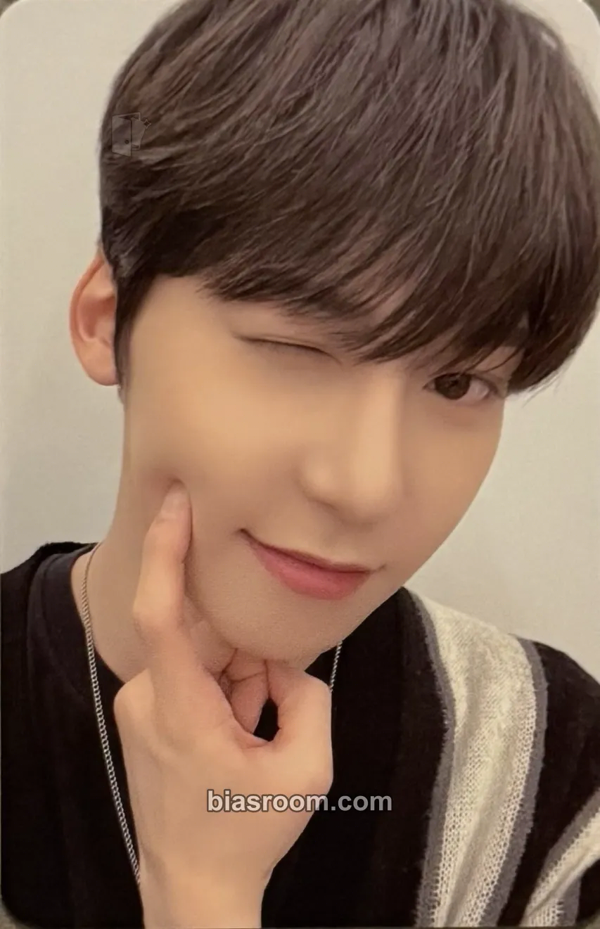 Keonhee BLOOD MOON Photocard - ONEUS - ONEUS K-pop photocard