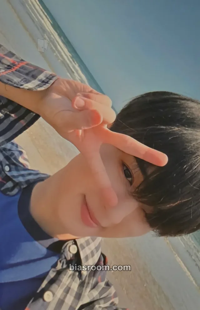 Younite - Woono - 빛 : Bit Part.1 Album album photocard o-neul version