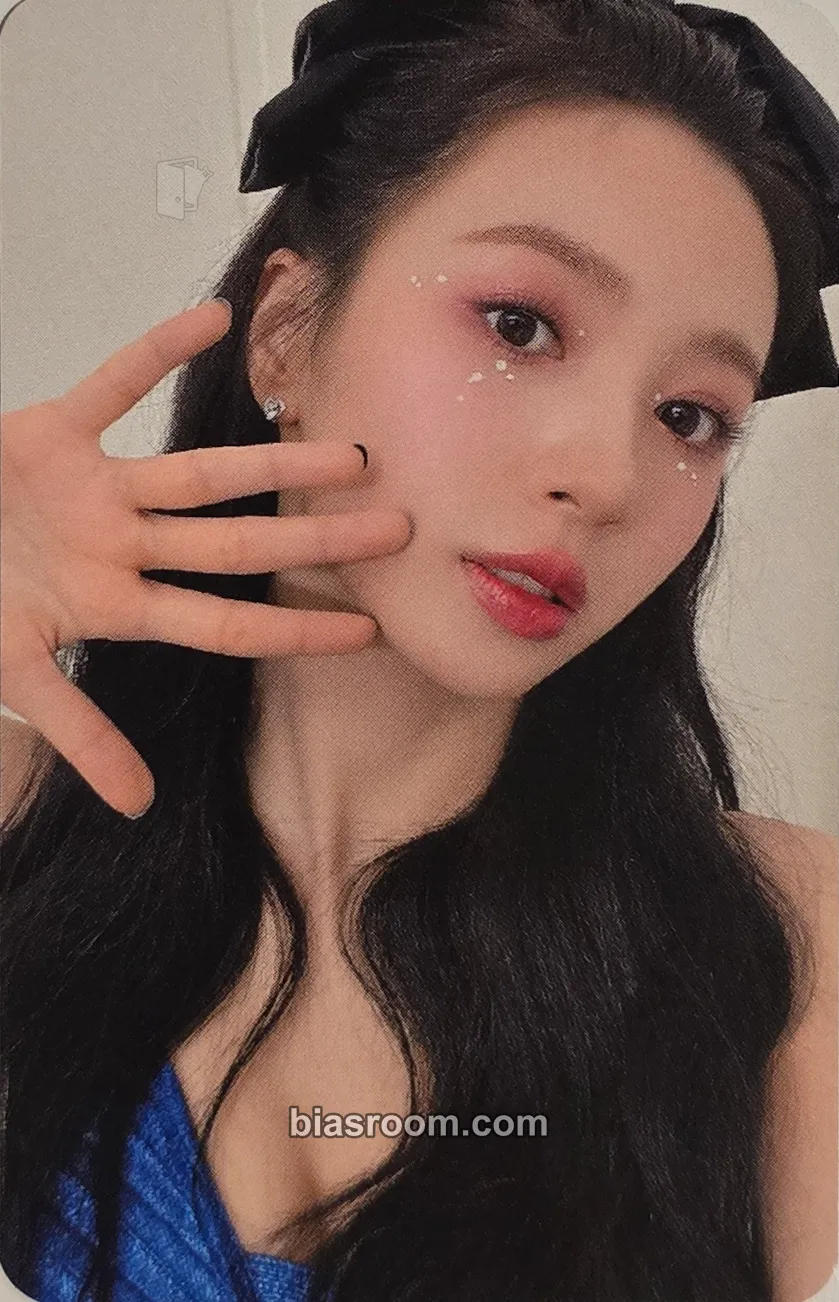 Huh Jiwon Cherry Dash Photocard - Cherry Bullet - Cherry Bullet K-pop photocard