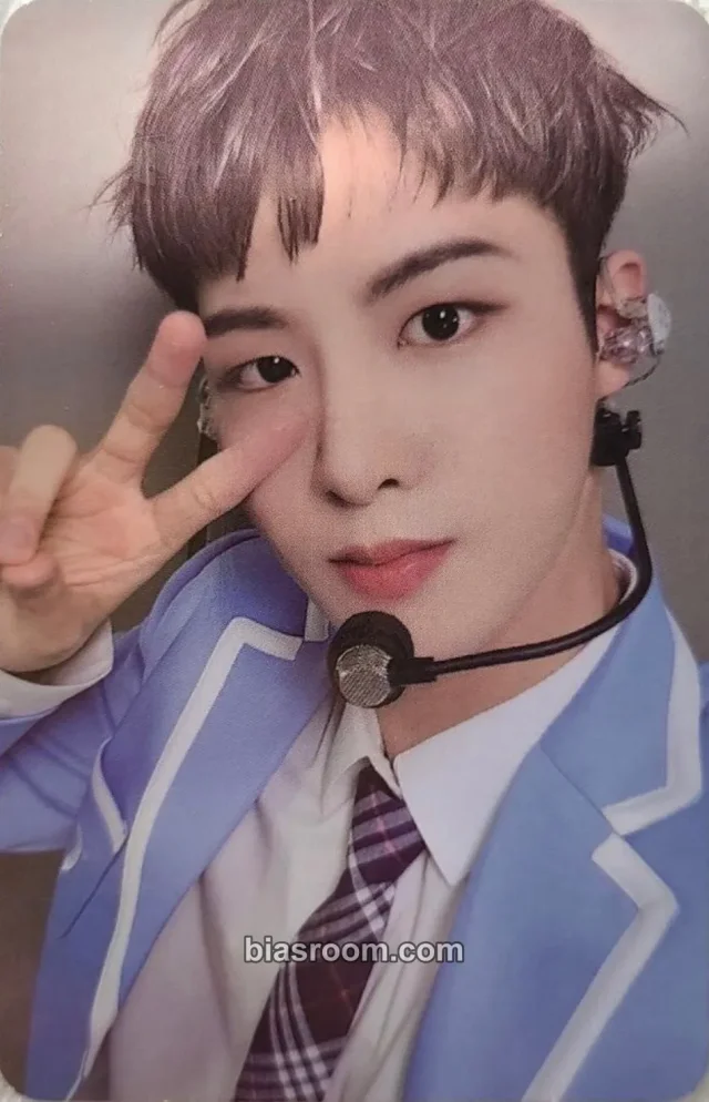 TO1 - Kyungho - RE:ALIZE Album video call (fancall) makestar round 6
