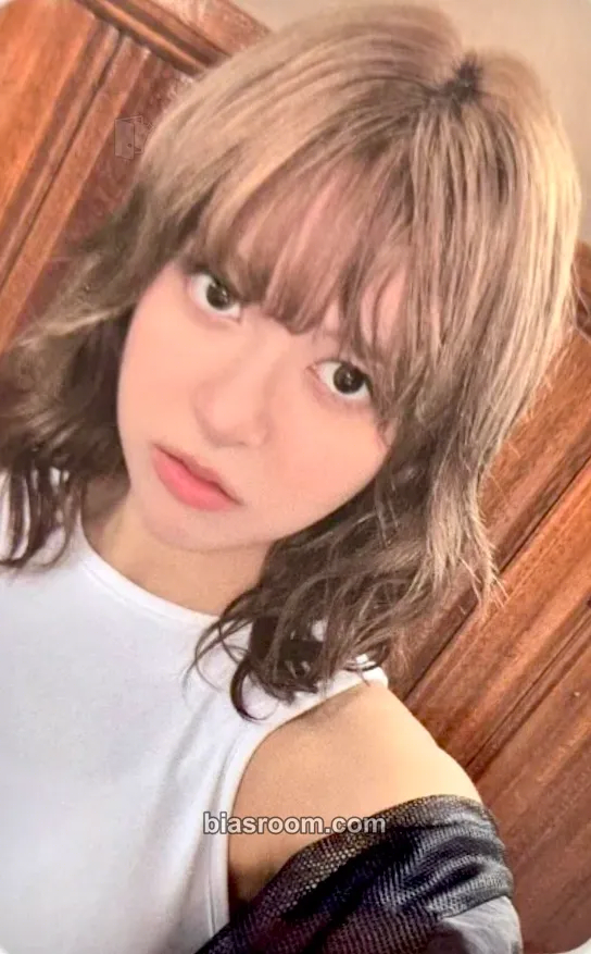 Lily Fe3O4: STICK OUT Photocard - NMIXX - NMIXX K-pop photocard