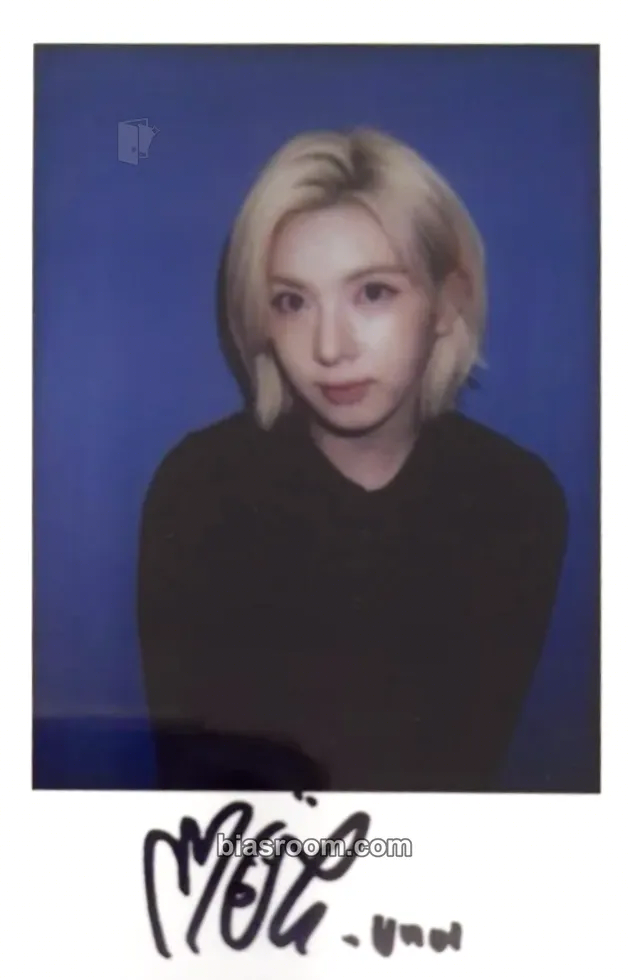 Bae Fe3O4: STICK OUT Photocard - NMIXX - NMIXX K-pop photocard