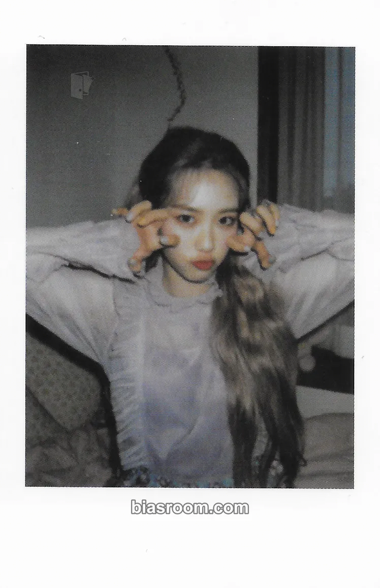 Jiho Dear OHMYGIRL Photocard - OH MY GIRL - OH MY GIRL K-pop photocard